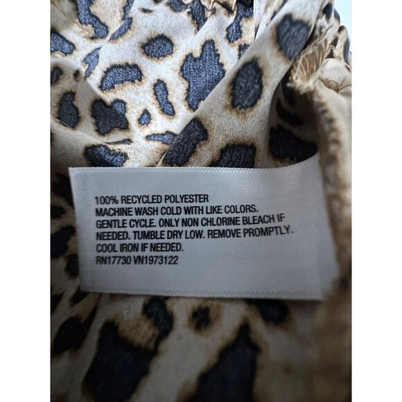 A New Day Women's Mid-Rise Wide Leg Satin Pull-on Animal Print Pants Size XL NWT - Picture 8 of 8